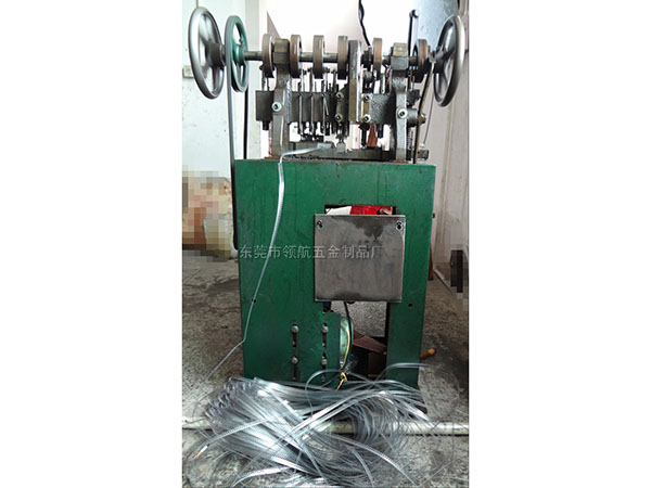 Dongguan hardware chain snake chain machinery manufacturers
