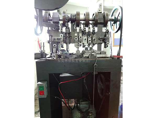 Professional manufacturing Dongguan snake chain machinery manufacturers